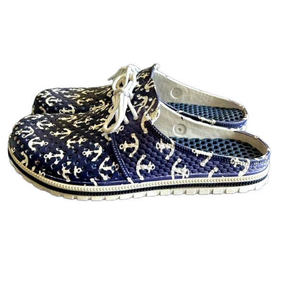 Cromer Resortwear Airwalk Water Shoes Clogs Sandals Navy Blue and White Size 10 - Picture 4 of 9